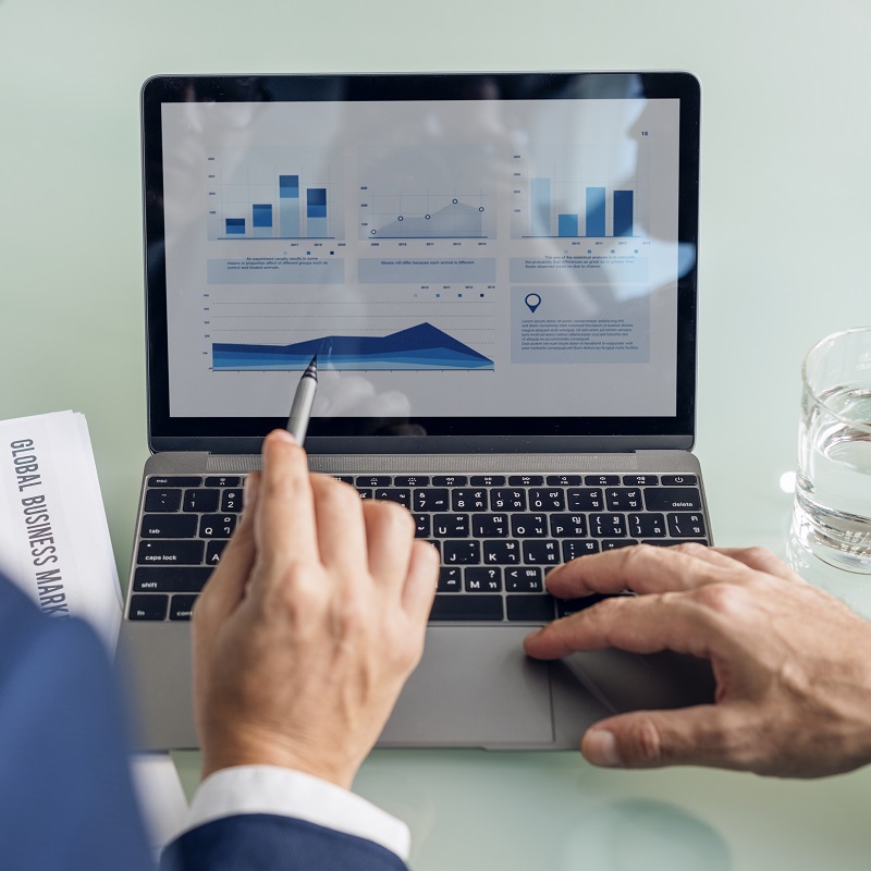 L’intelligence économique est un outil stratégique pour anticiper les évolutions du marché et sécuriser la prise de décision